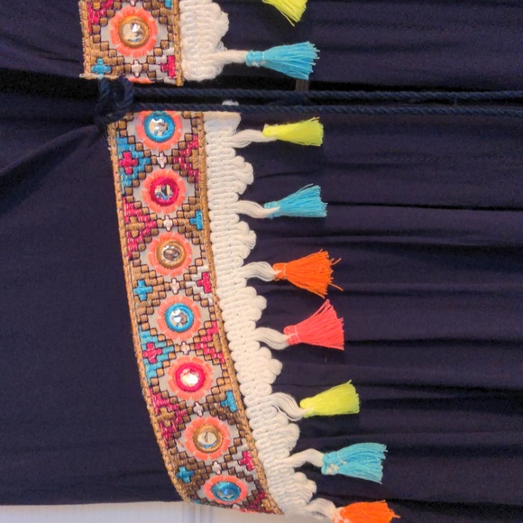 Fun boho coverup - Picture 3 of 3